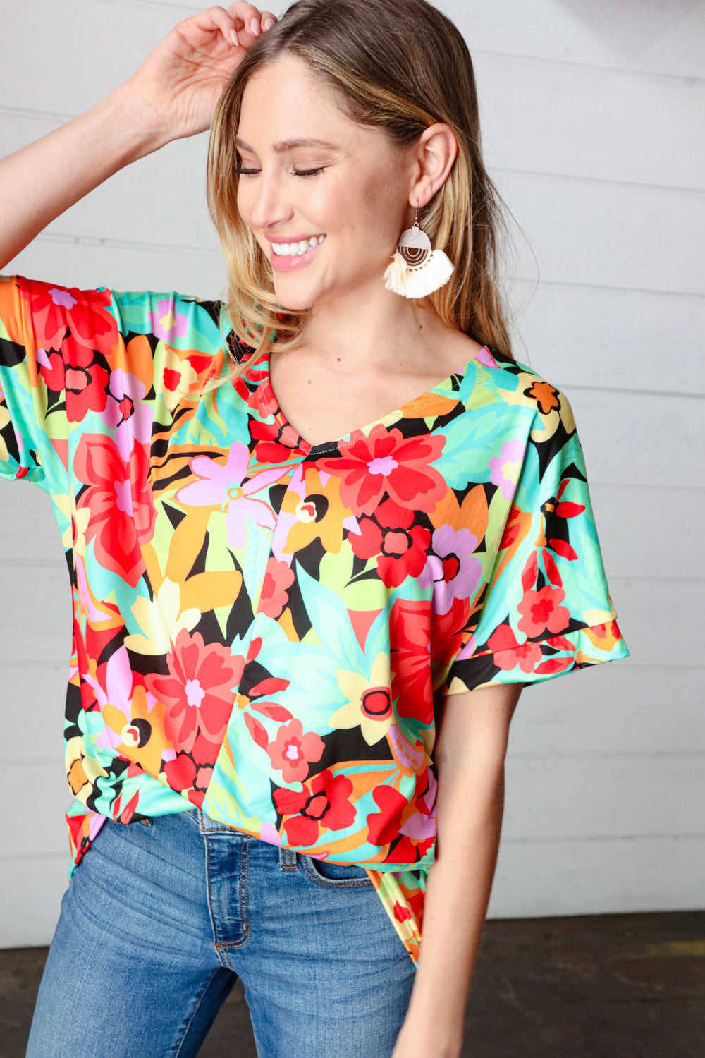 Multicolor Tropical Floral V Neck Drop Shoulder Top