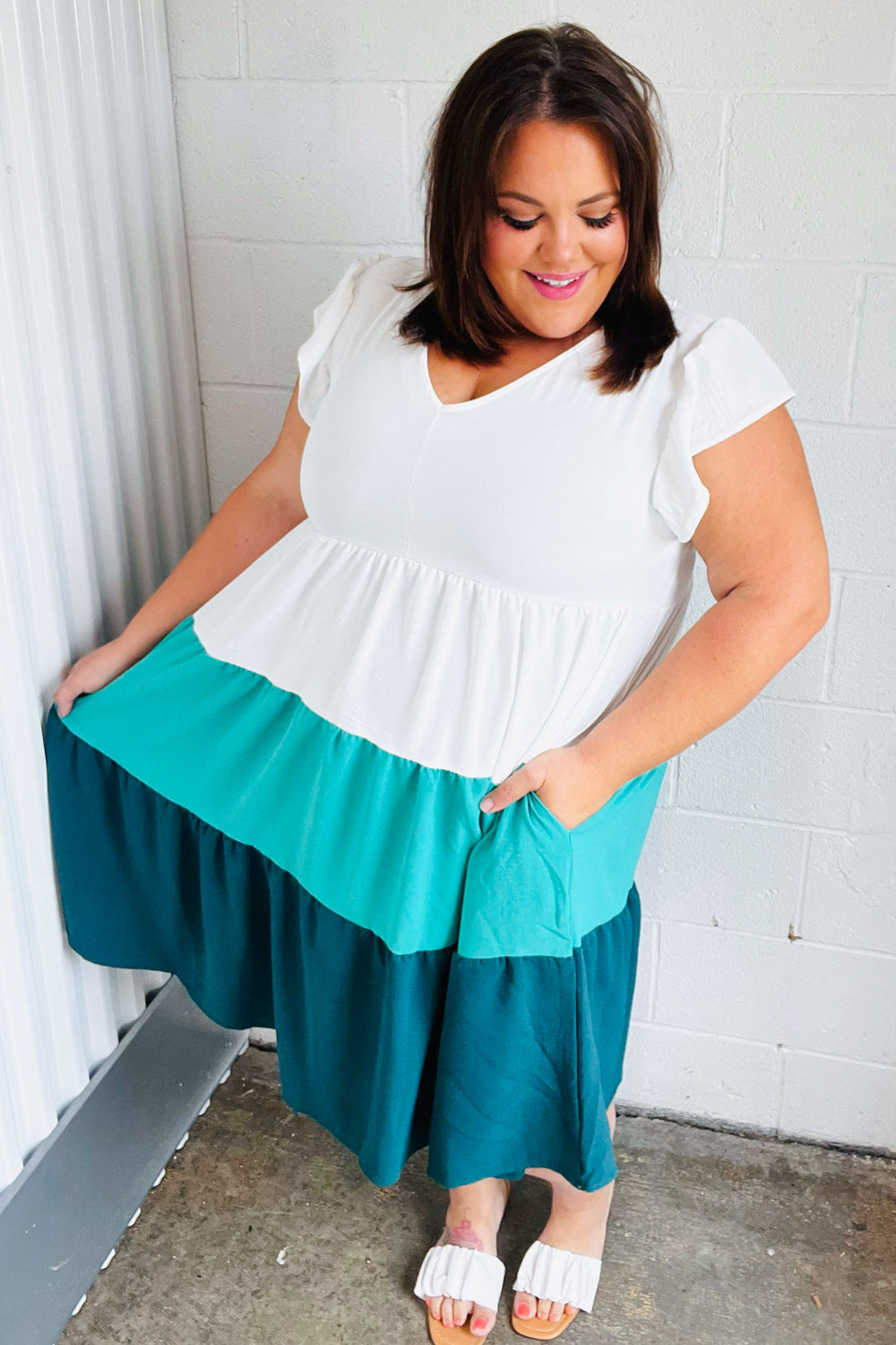 Seafoam & Emerald Tiered Frill Sleeve Midi Dress